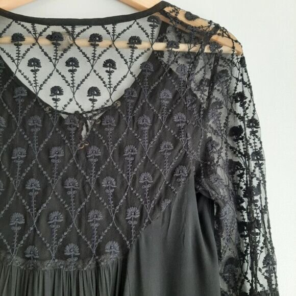 ECOTE Boho Floral Lace Tassel Tie Semi-Sheer Tunic Blouse Black Sz S - Picture 13 of 15